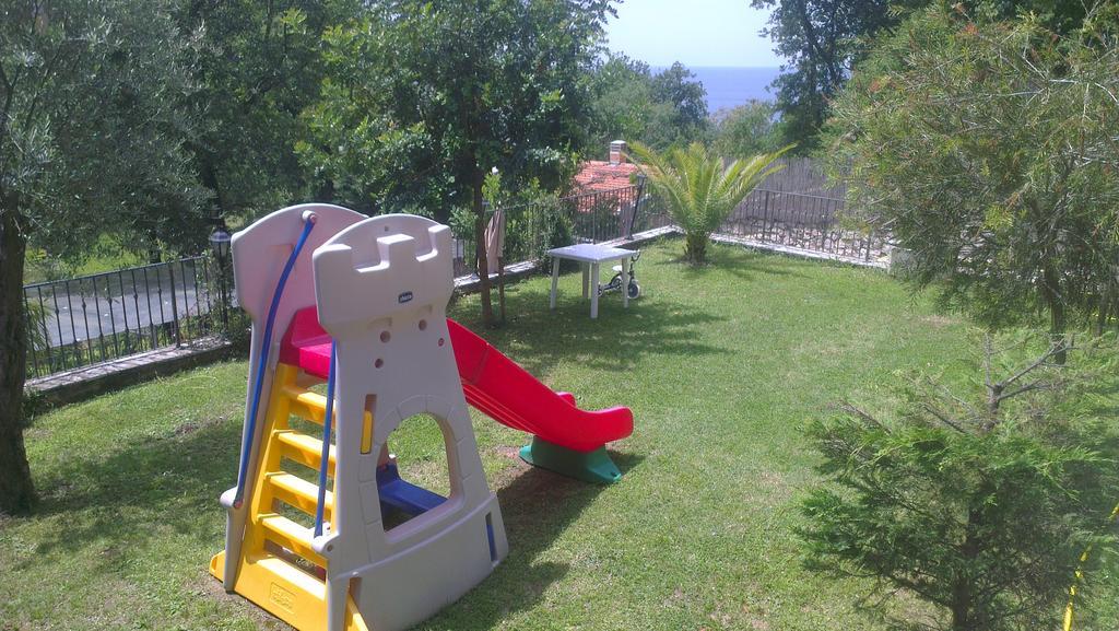 Holiday House Villa Neda Utjeha Room photo