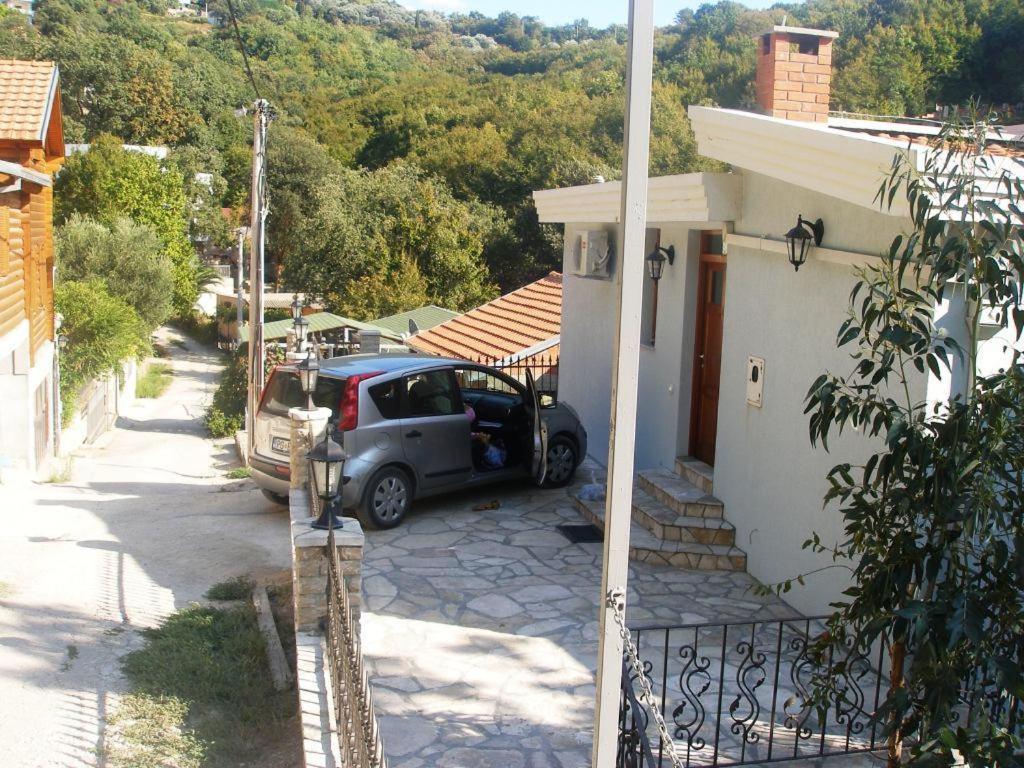 Holiday House Villa Neda Utjeha Exterior photo